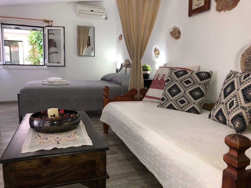 אתונה Little Cottage מראה חיצוני תמונה